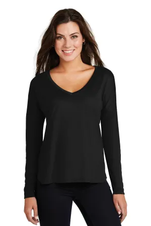 District  Women's Drapey Long Sleeve Tee. DM413