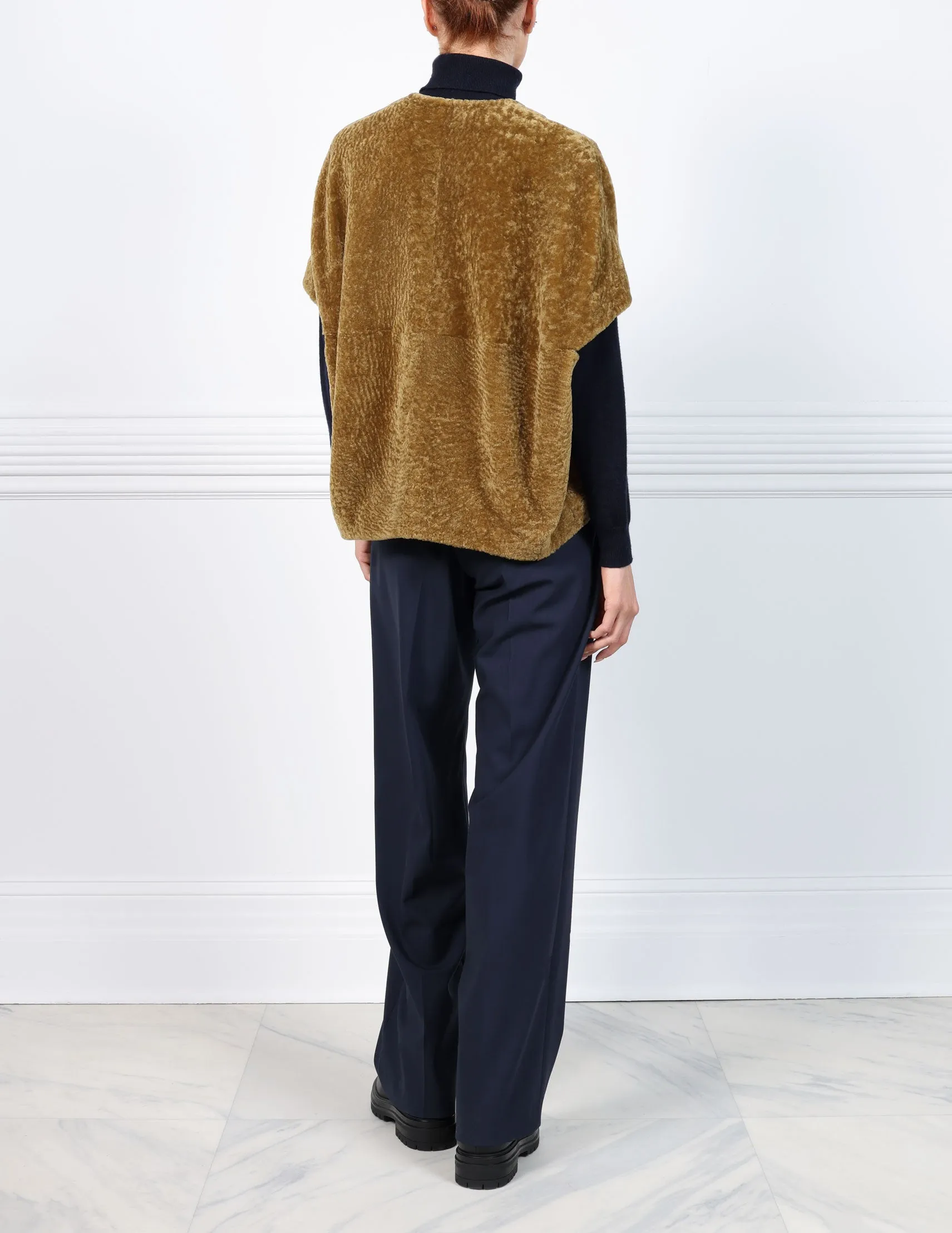 The Frannie Shearling Cocoon Vest